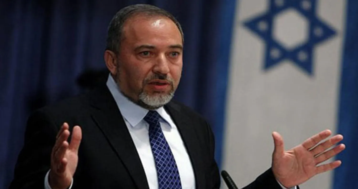 ليبرمان التقى سراً وزير خارجية قطر لبحث ملف غزة