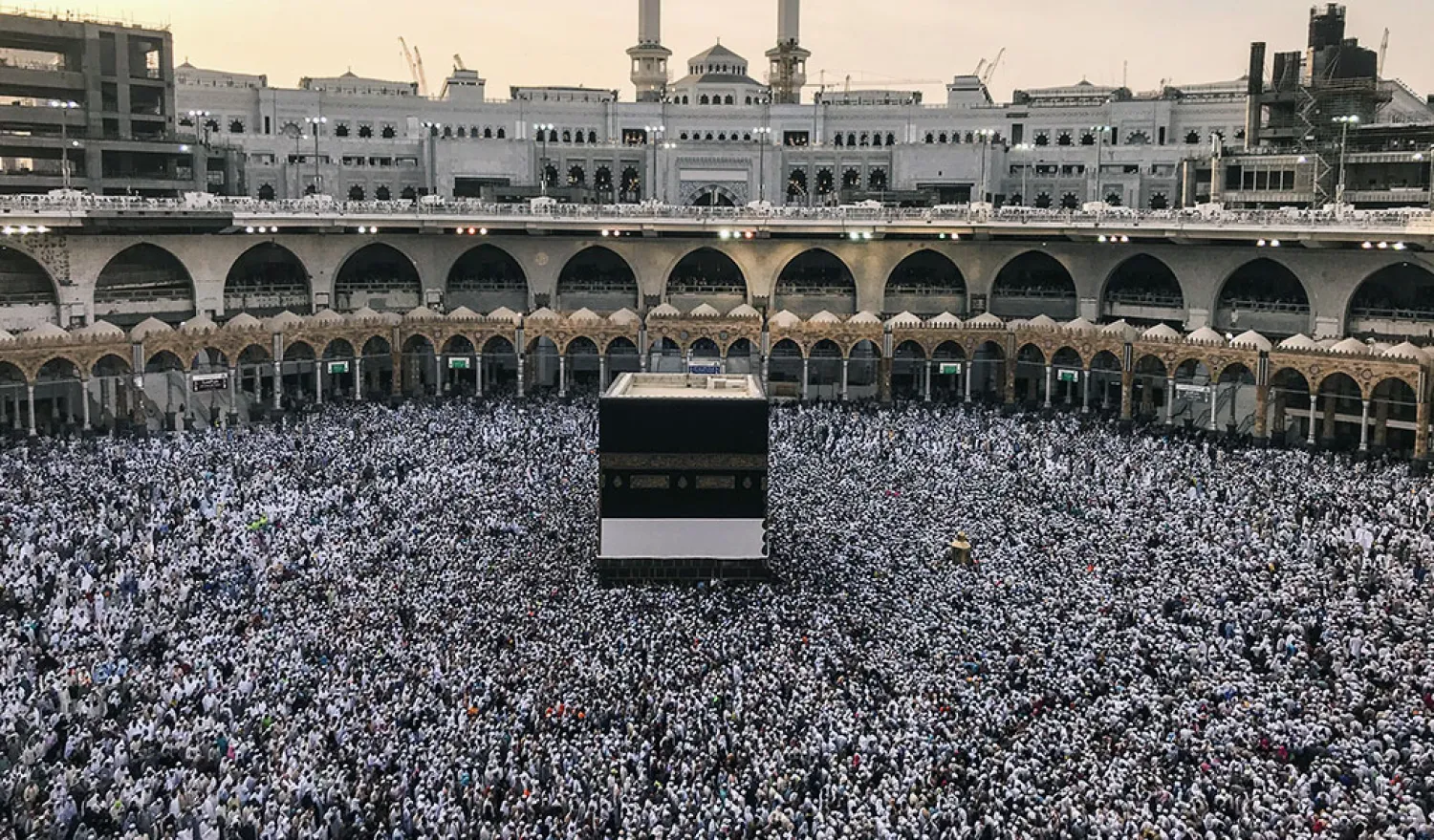 Muslim pilgrims circle the Kaaba and pray at the Grand Mosque ahead of annual Hajj pilgrimage in the holy city of Makkah, Saudi Arabia on August 16, 2018. (Reuters)