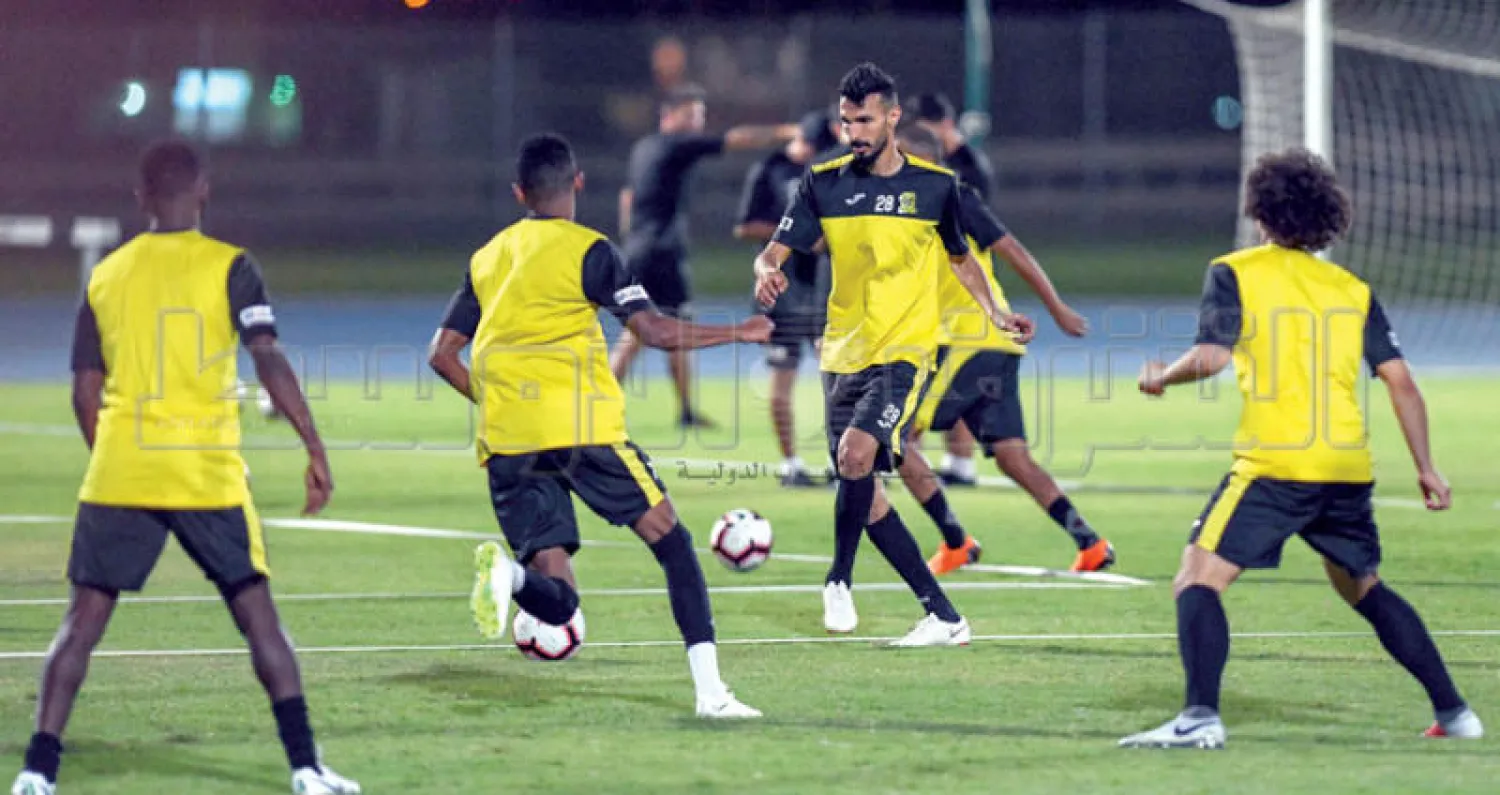من تدريبات الاتحاد أمس استعدادا لمواجهة الوصل الإماراتي (تصوير: علي خمج)