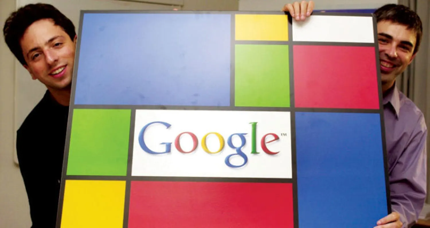 مؤسسا «غوغل» لاري بايج وسيرغي برين في أولى أيام المشروع (غيتي)