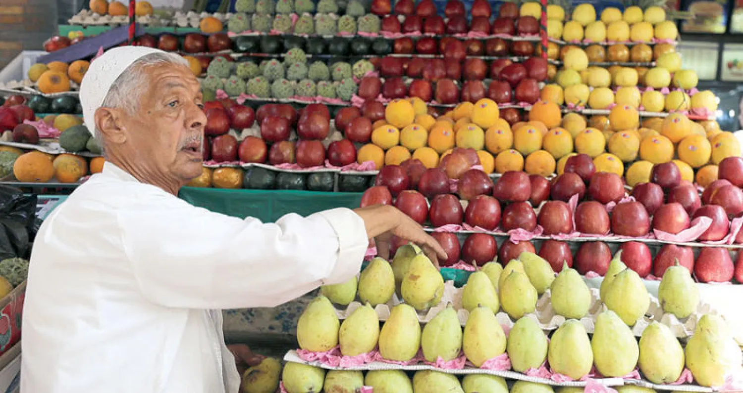 مصر تستهدف نمواً بـ6 % العام الحالي وخفض العجز إلى 8.4 %