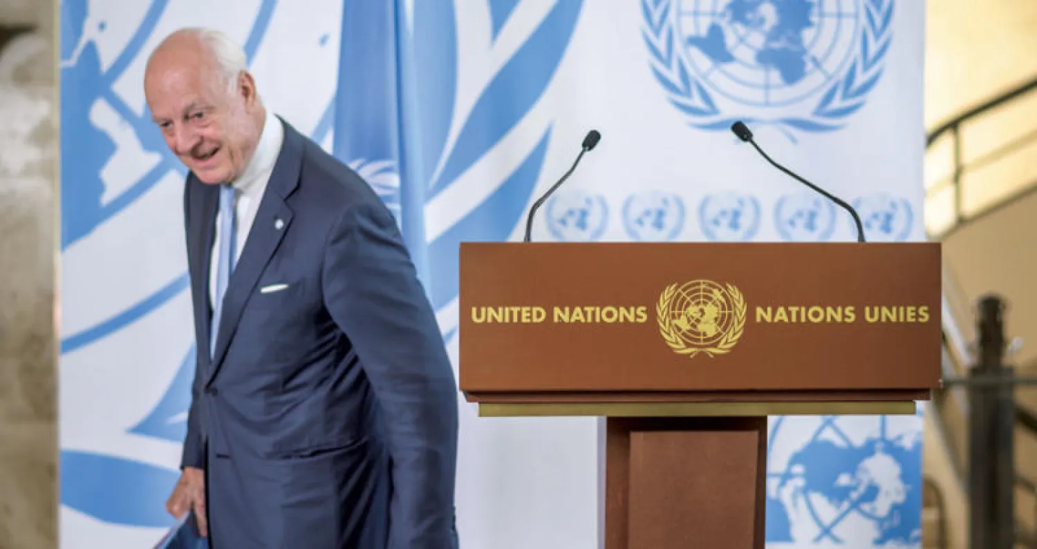 دي ميستورا بعد ادلائه بتصريحات في جنيف أمس ( أ ف ب)