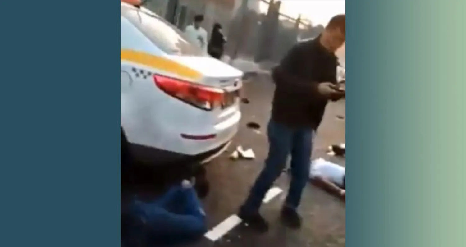 صورة من موقع الحادث بشارع نوفوتشيركاسكي بولفار في موسكو (تويتر)