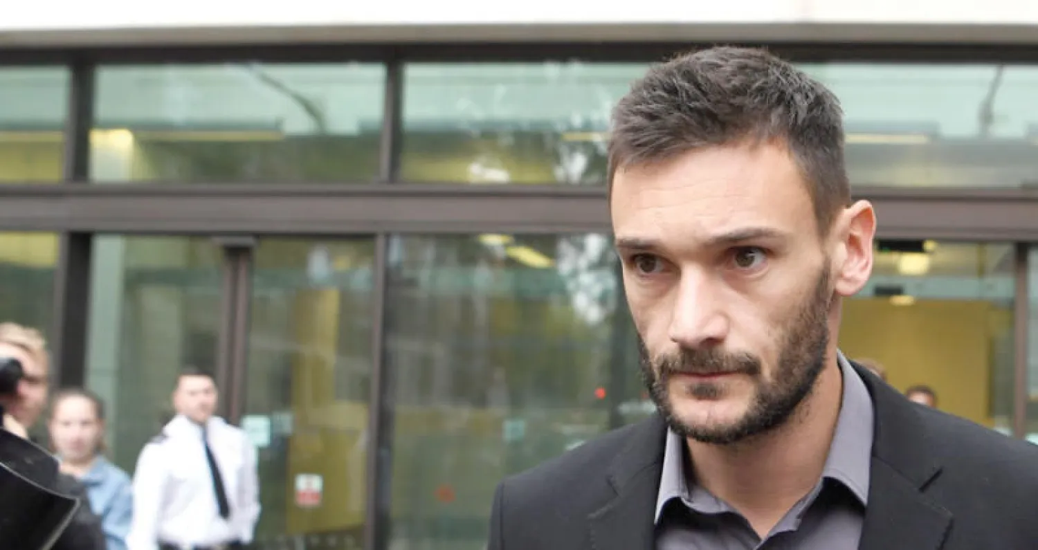 لوريس يغادر المحكمة في وسط لندن (إ.ب.أ)