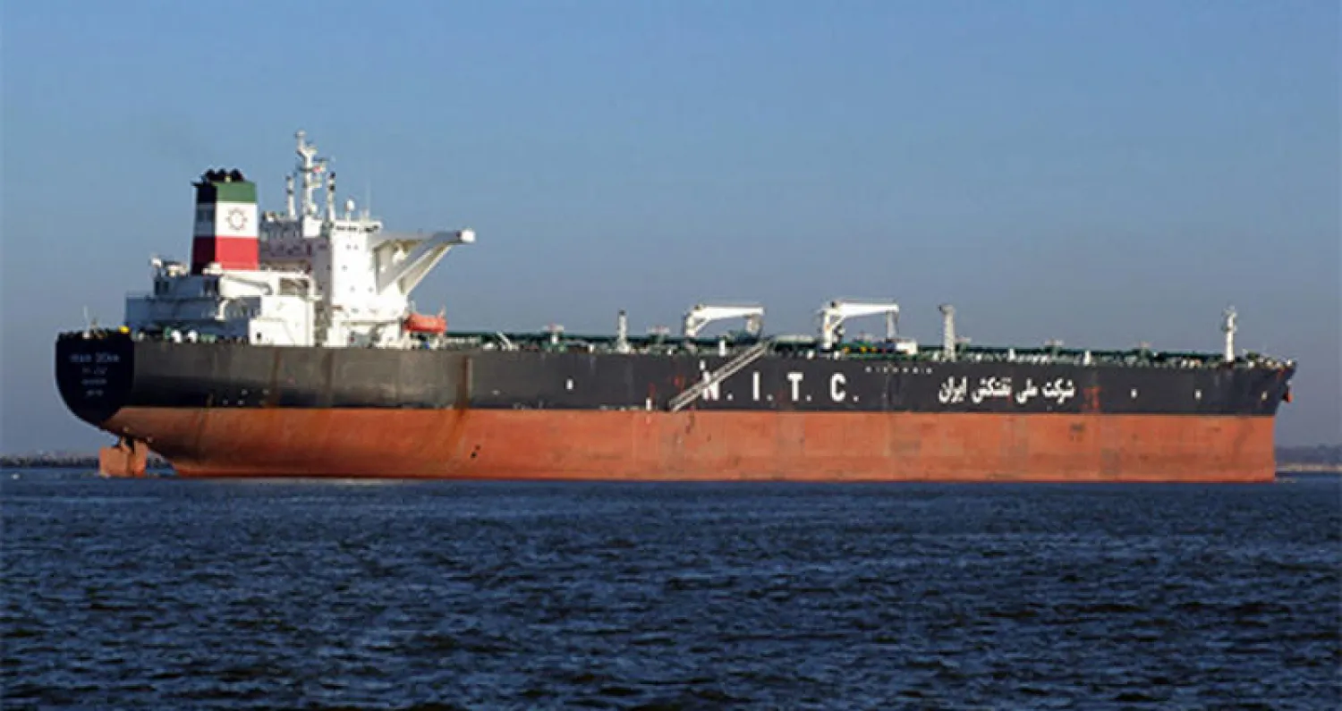 إيران تعود لتخزين نفطها في البحر وسط تراجع طلبات المشترين