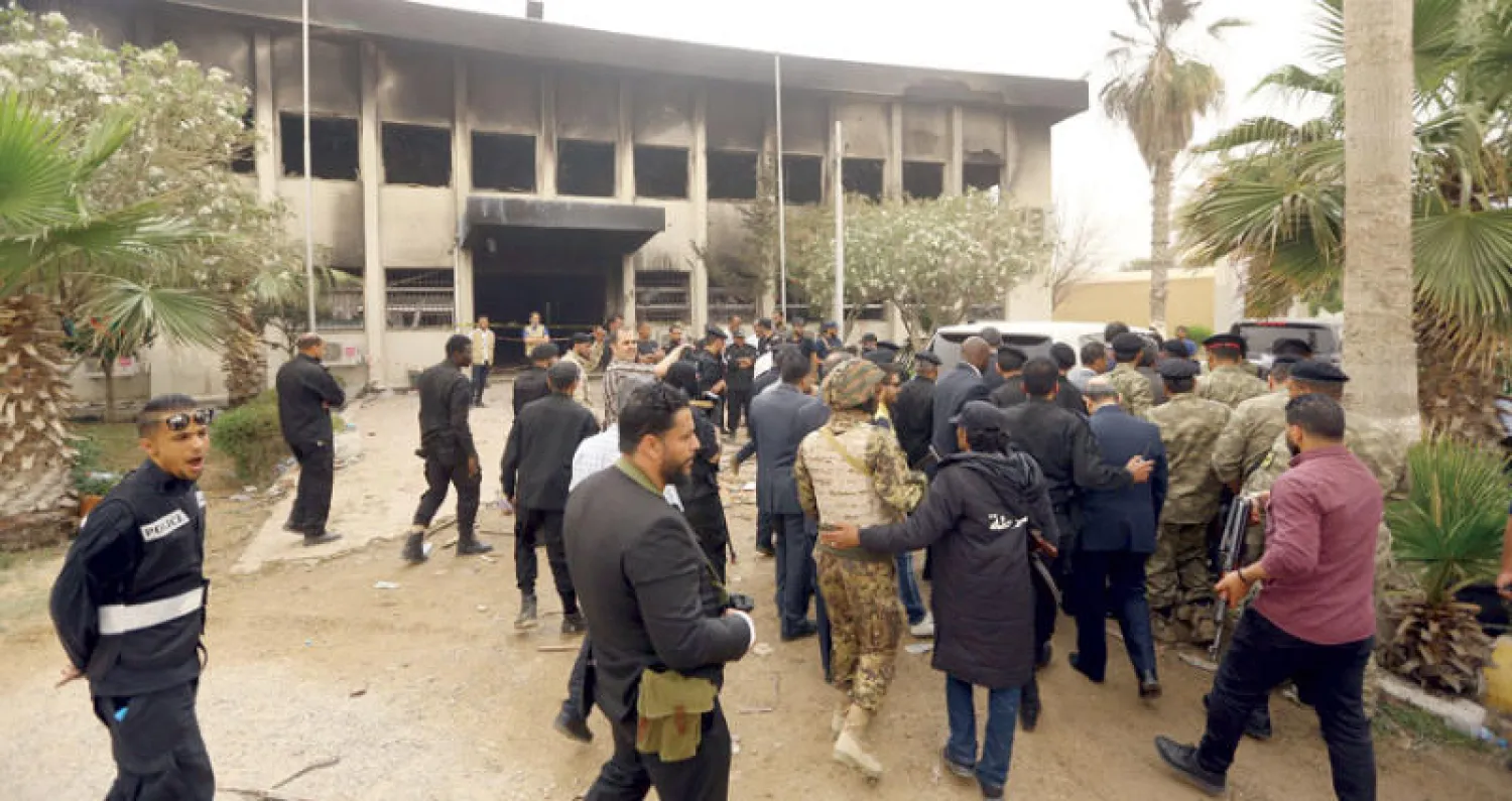 مقر مفوضية الانتخابات بعد تعرضه للتفجير في مايو الماضي (غيتي)