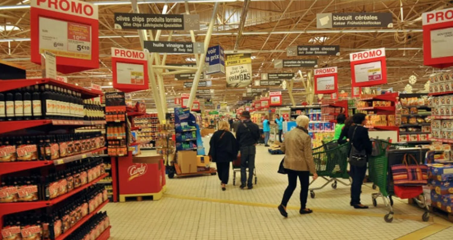 قلق في فرنسا بعد الكشف عن حشرات وجيلاتين حيواني في حلويات وألبان