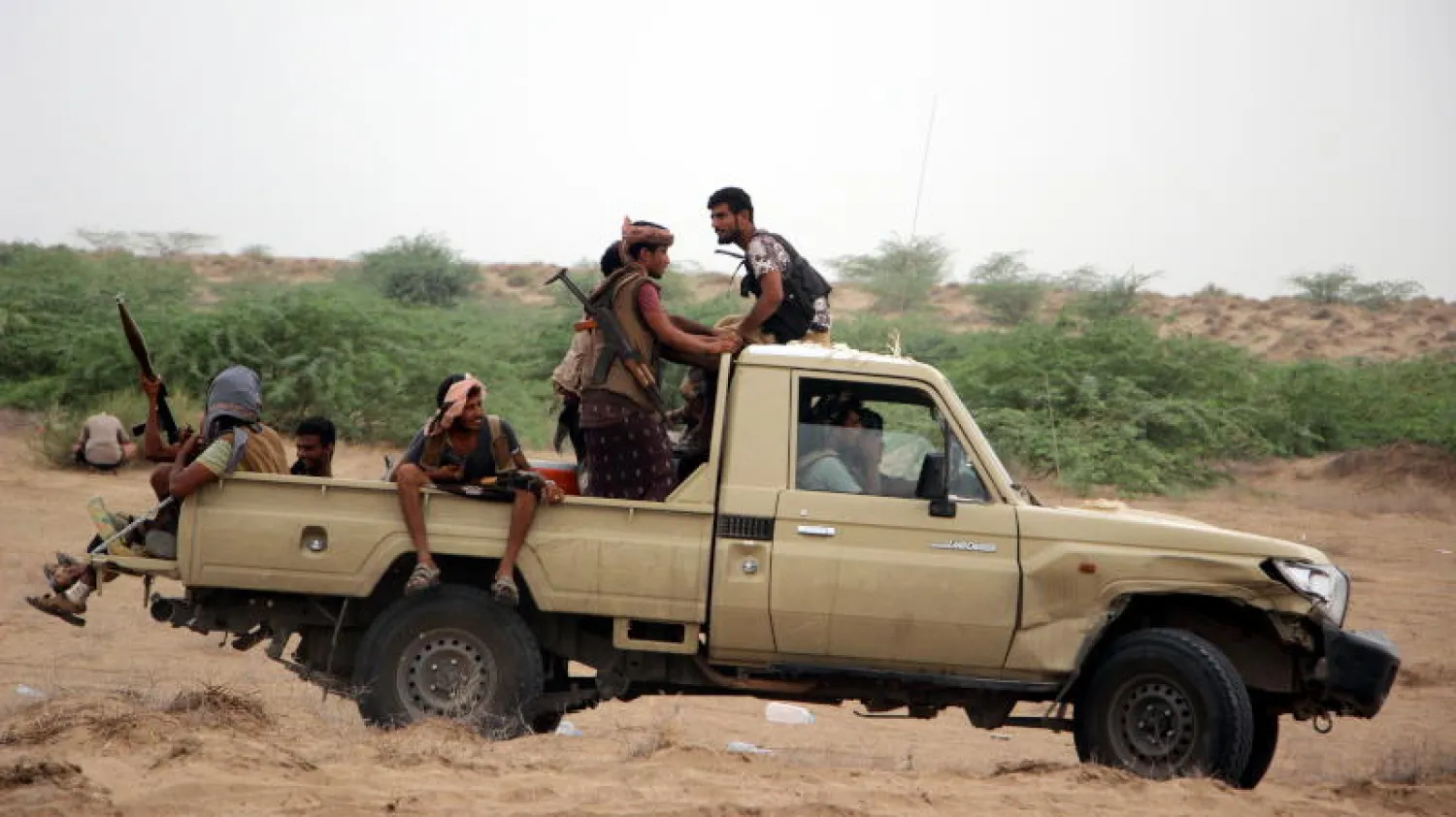 أدت الحرب إلى سقوط 14 ألف مدني خلال أربع سنوات وأصيب 30 ألف (إ.ب.أ)