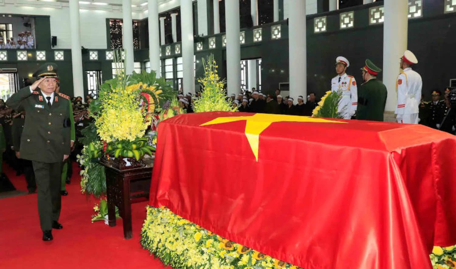 - رئيسة الوزراء البريطانية تيريزا ماي والرئيس الفرنسي إيمانويل ماكرون ورئيس الوزراء الكندي جاستن ترودو (أ.ف.ب)
- مراسم الجنازة الرسمية للرئيس الفيتنامي تران داي كوانغ في العاصمة هانوي (رويترز)
- الممثل الكوميدي الأميركي بيل كوسبي (رويترز)
- سيارة مكشوفة ذات مقعدين كانت تملكها نجمة هوليوود الراحلة مارلين مونرو (رويترز)