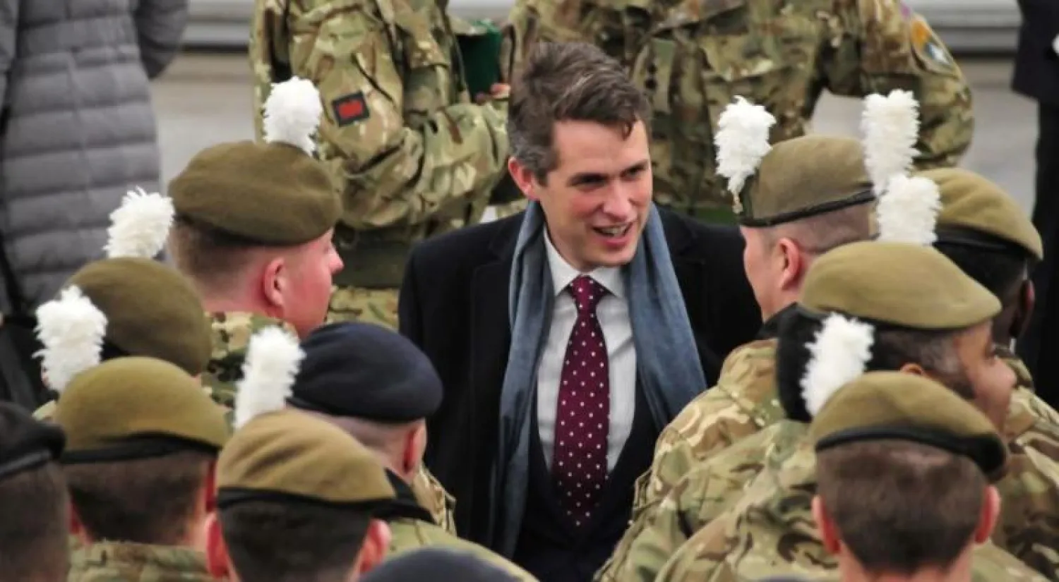 غافين ويليامسون وسط قوات بريطانية في استونيا - أرشيف (رويترز)