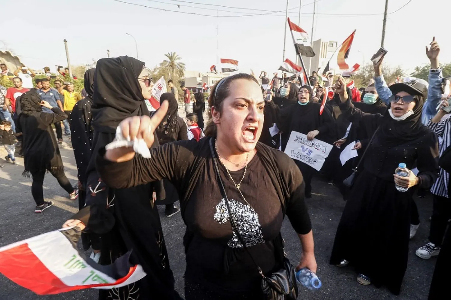 Iraqi protesters in Basra. (Getty Images)