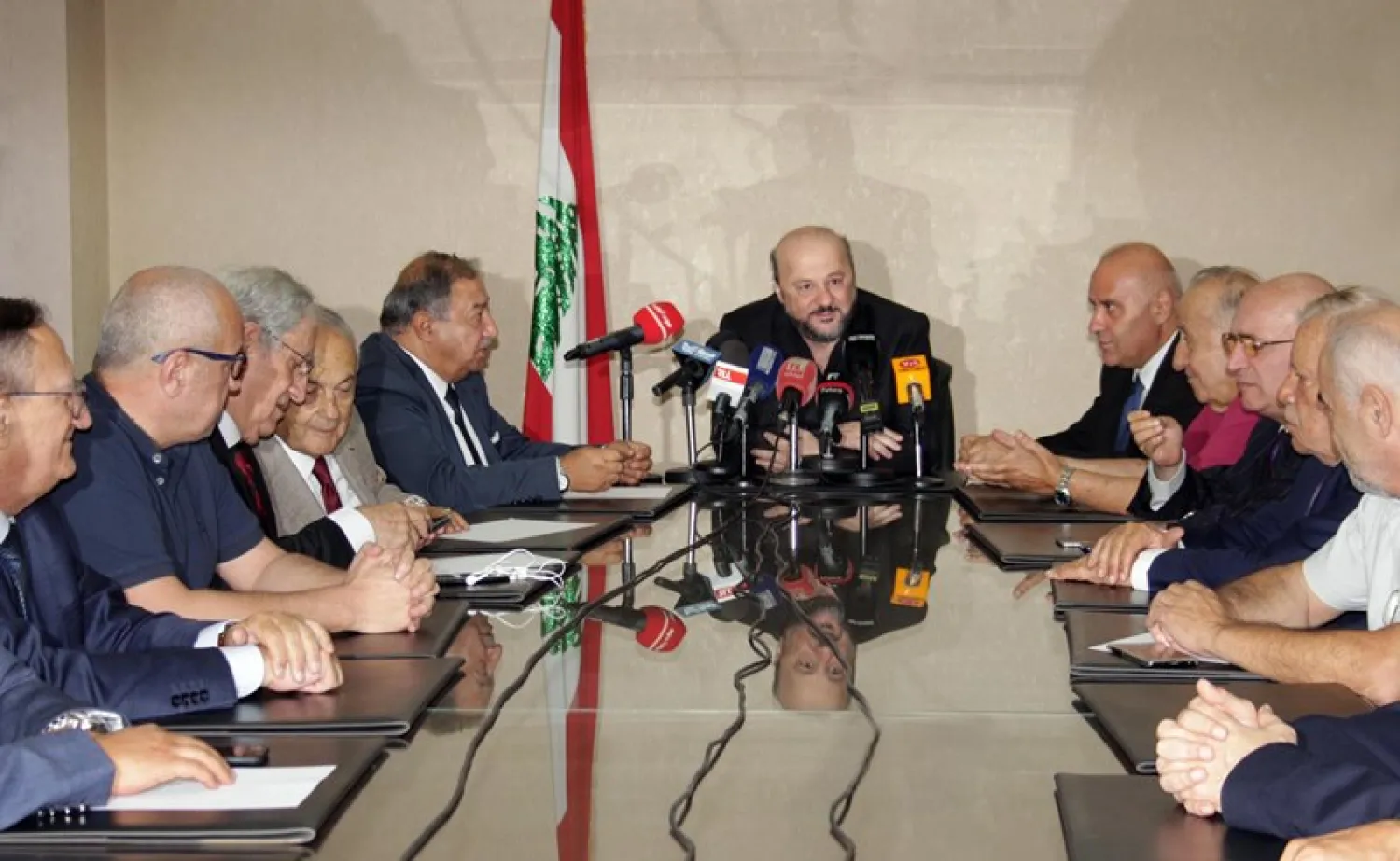 Lebanon’s information minister, Melhem Riachi, holds an urgent meeting with the heads of various newspapers in Beirut (NNA)