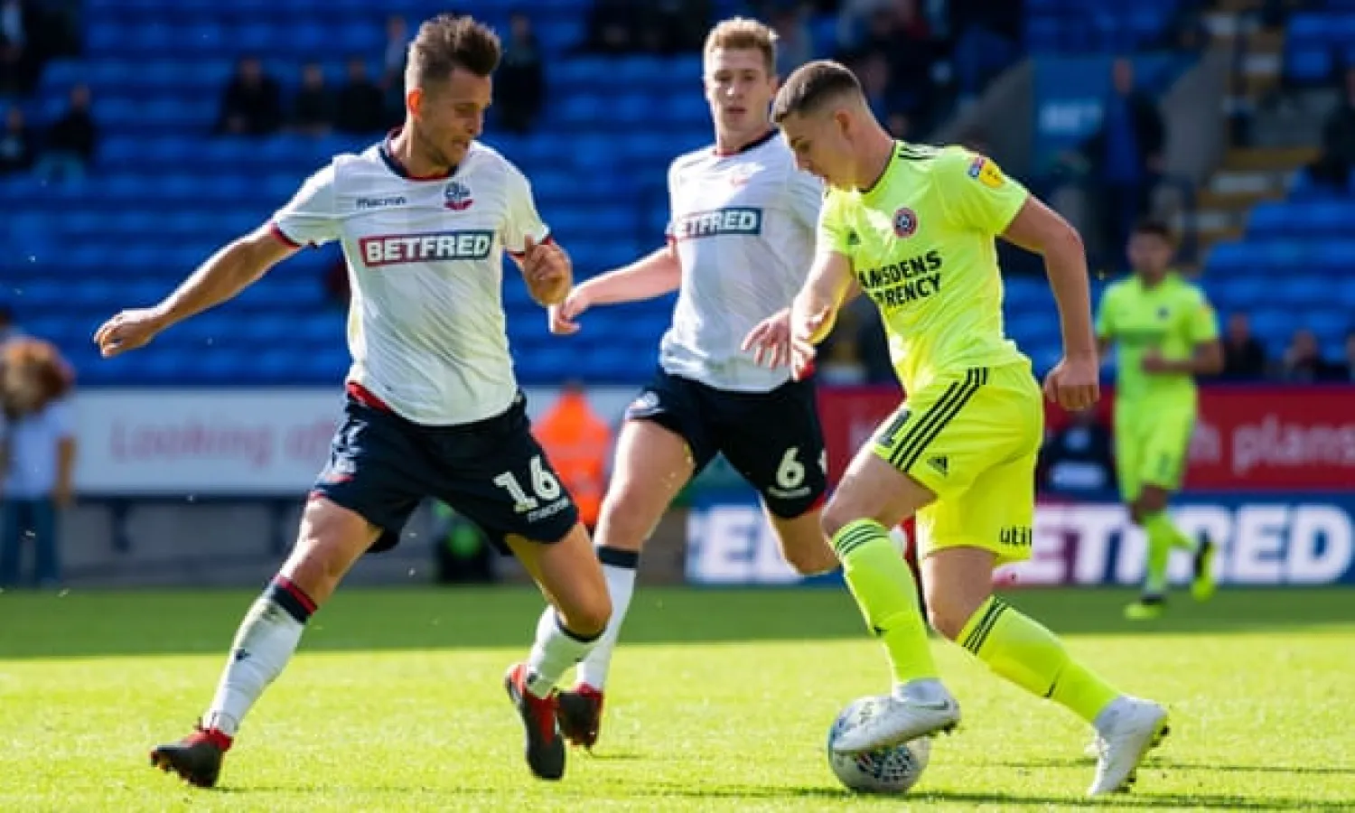  Ben Woodburn, right, is on loan at Sheffield United from Liverpool, whose deals with a borrowing club can include sanctions if the player does not play or is not used in his favourite position. Photograph: James Fearn/Frozen in Motion/Rex/Shutterstock
