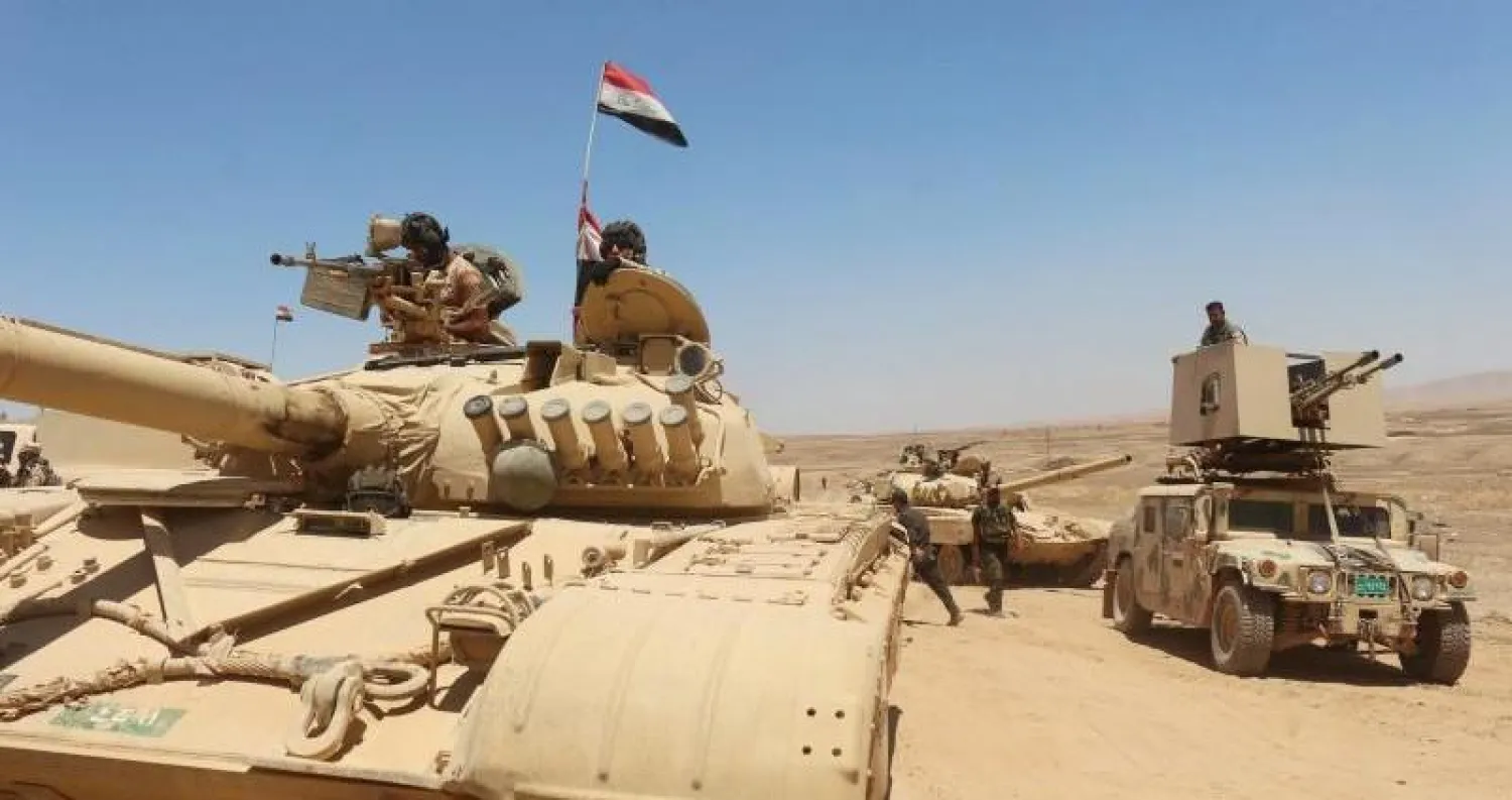 قوات أميركية ضمن التحالف الدولي قرب مدينة الموصل العراقية خلال العمليات ضد «داعش» العام الماضي (رويترز)