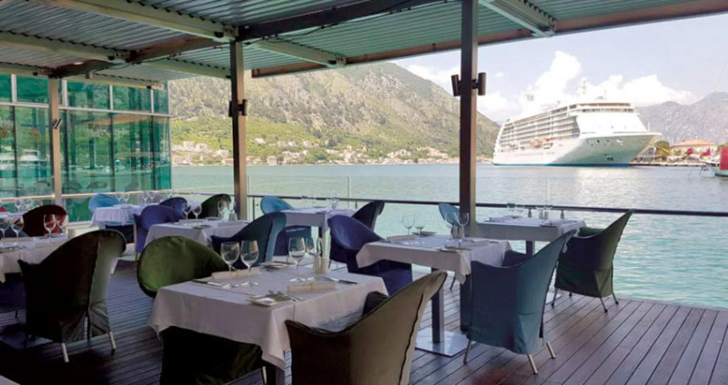 أجمل إطلالة على زرقة البحر