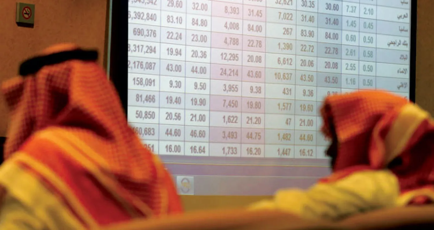 نجحت سوق الأسهم السعودية أمس الاثنين في تحقيق ارتفاعات قوية بلغ حجمها أكثر من 300 نقطة دفعة واحدة (إ.ب.أ)
