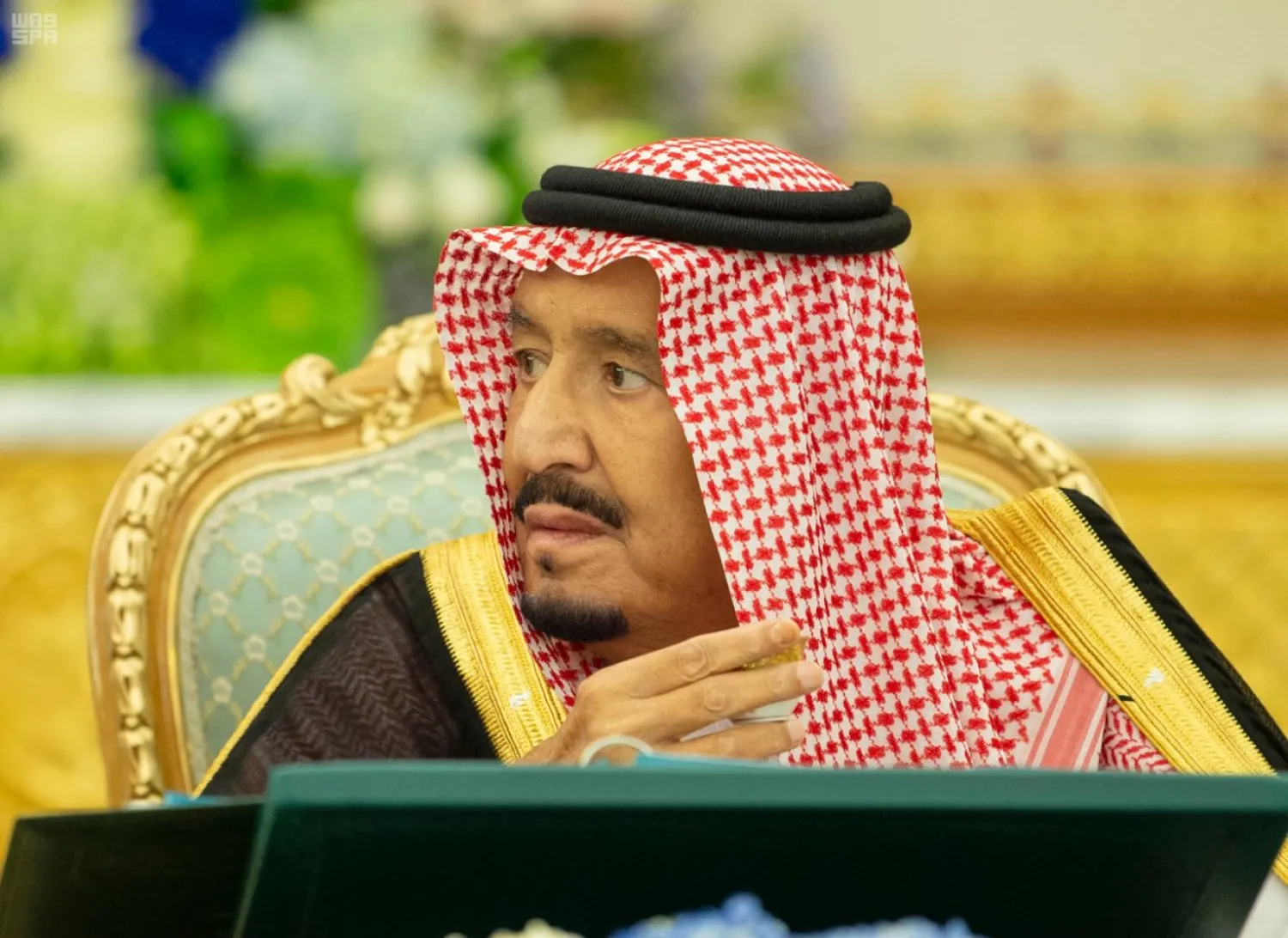 Custodian of the Two Holy Mosques King Salman bin Abdulaziz chairs a cabinet meeting in Riyadh. (SPA)
