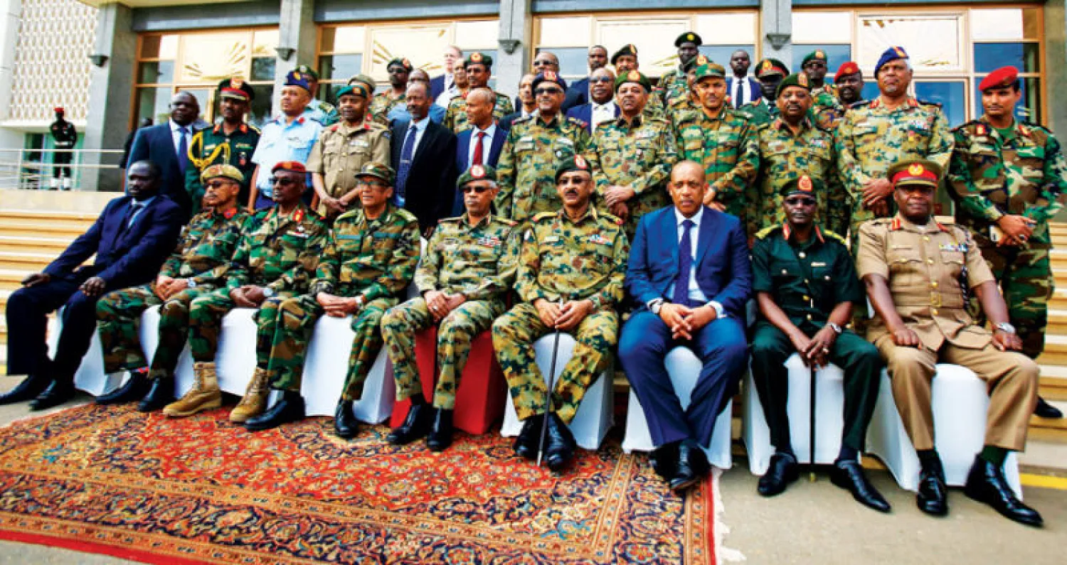 قادة أركان جيوش {إيغاد} في الخرطوم أمس (أ.ف.ب)