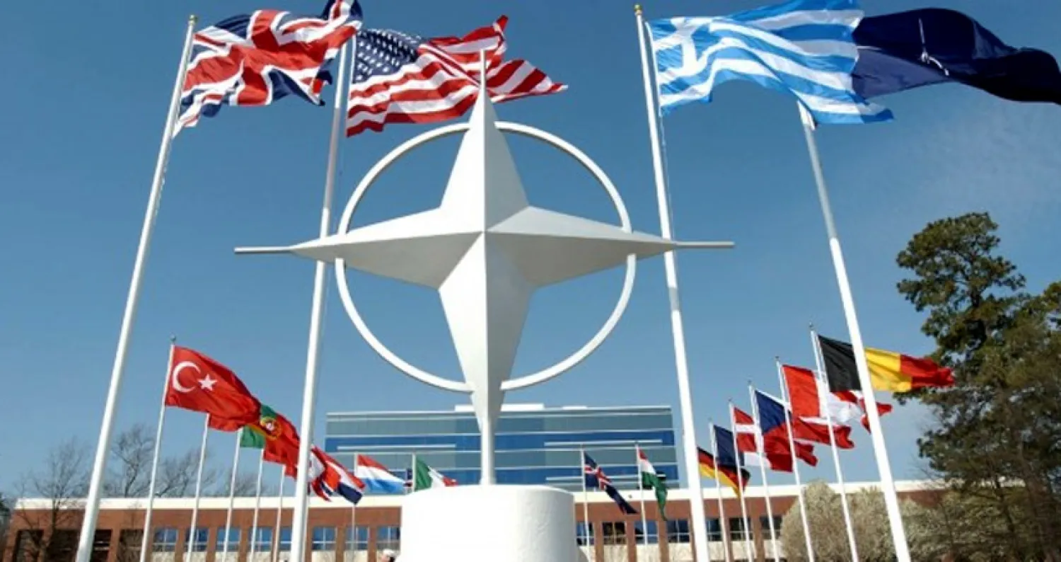 «الناتو» يرفض الخوض في سباق تسلح نووي جديد