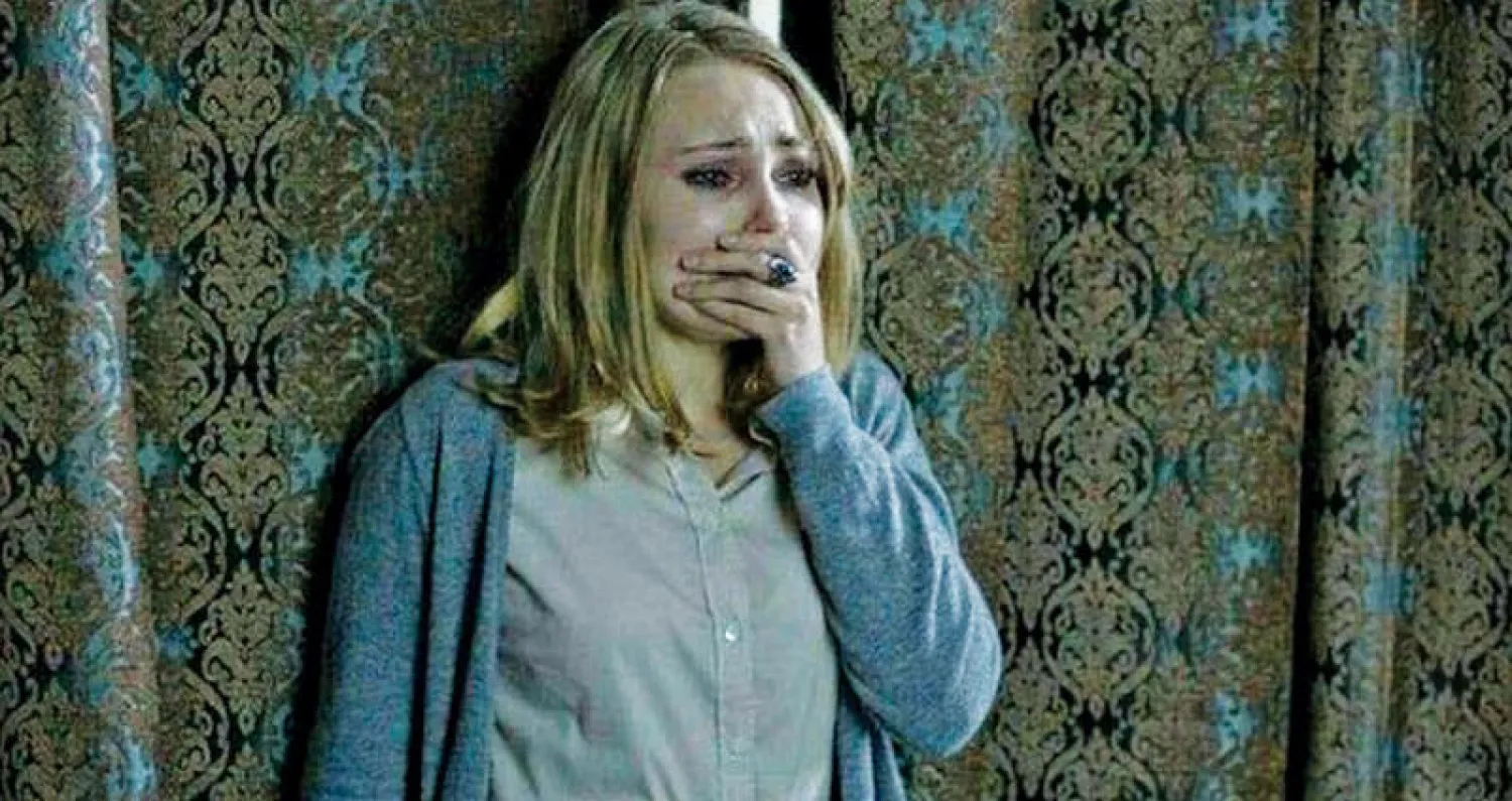 آناصوفيا روب في «عند نهاية القاعة»