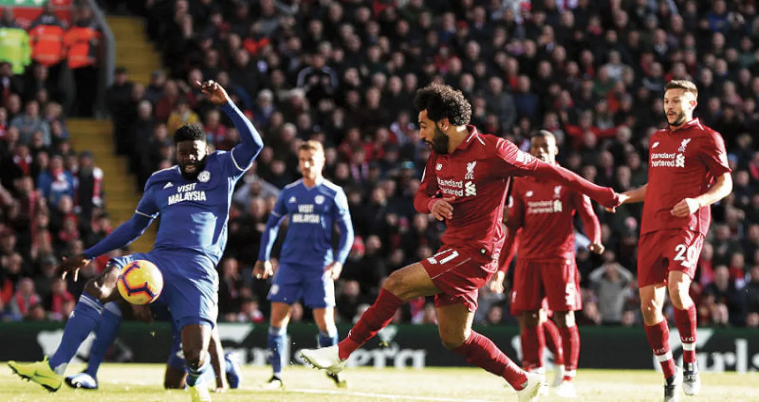 محمد صلاح يتقدم لليفربول (رويترز)