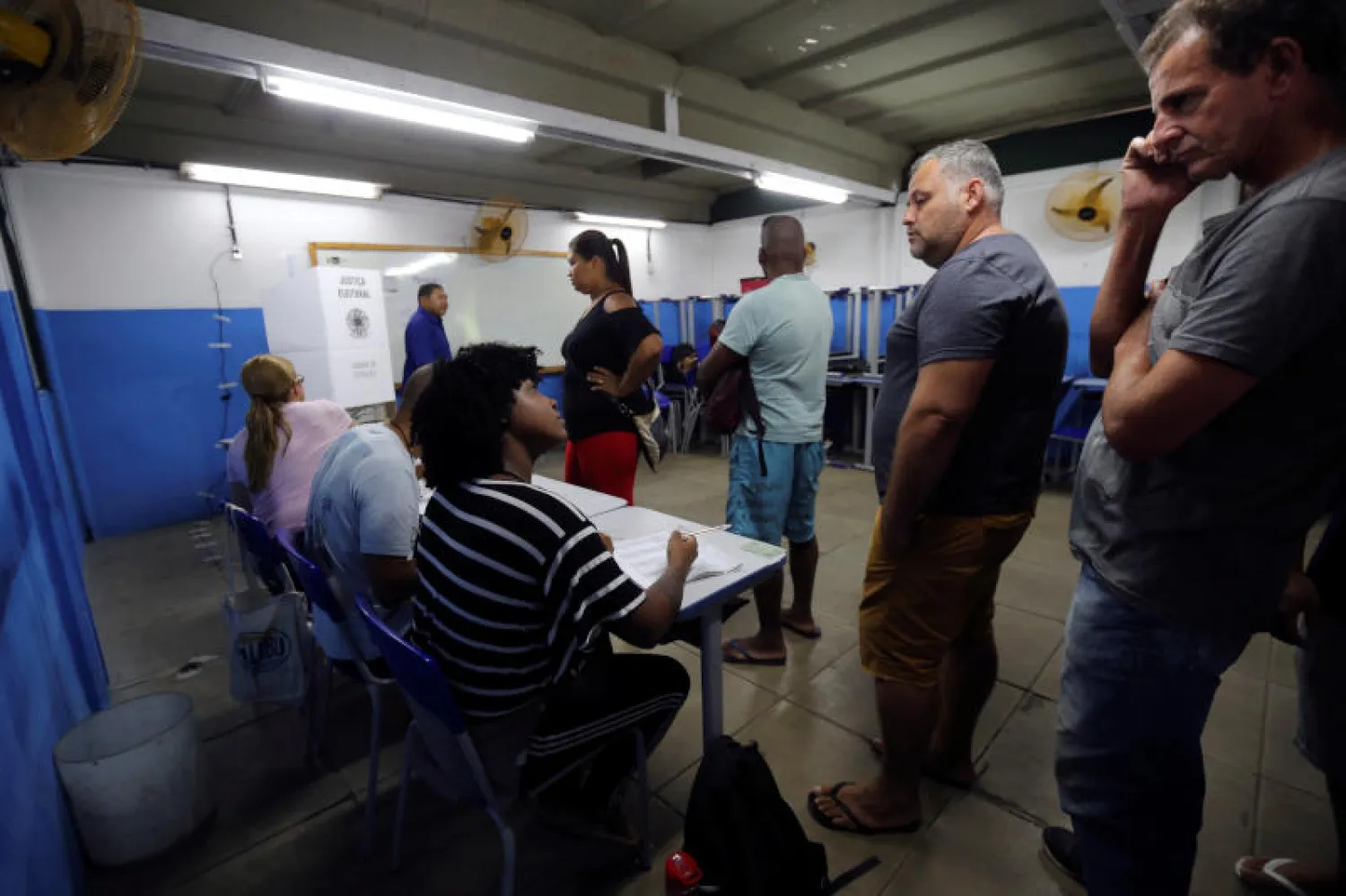 بدء التصويت في انتخابات البرازيل الرئاسية