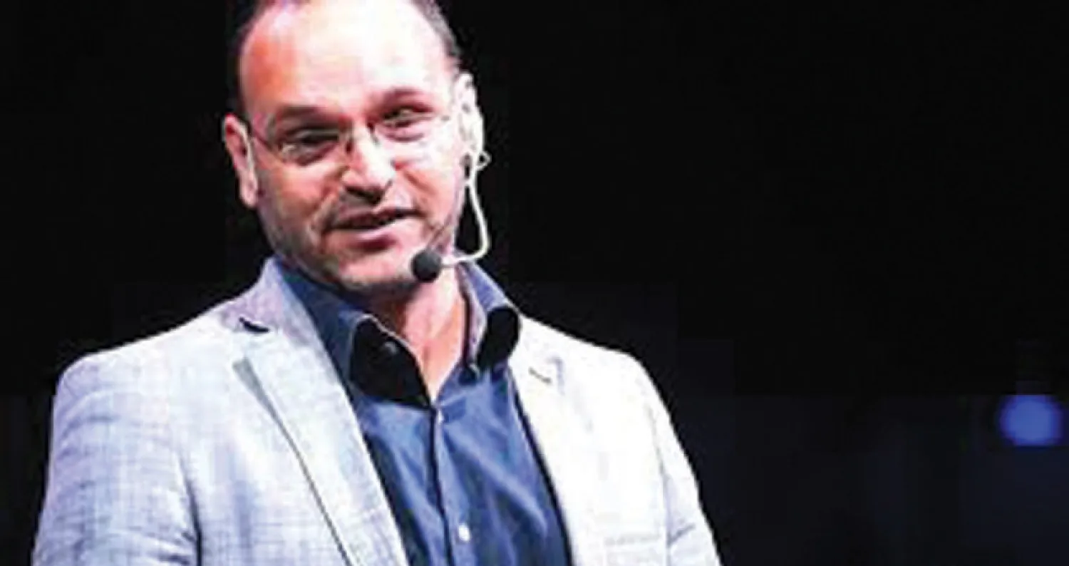 الأكاديمي اللبناني نزار زكا