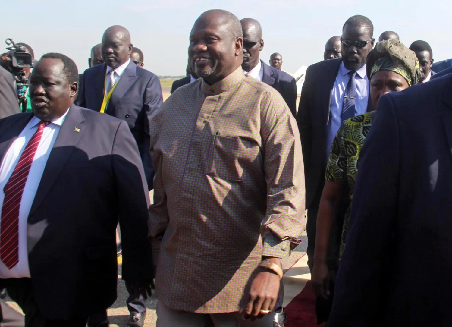 South Sudan rebel leader Riek Machar is welcomed after arriving at Juba airport in South Sudan, October 31, 2018. (Reuters)