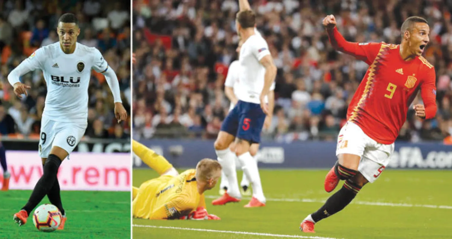 رودريغو مورينو بقميص المنتخب الإسباني بعد تجول في دوريات أوروبية مختلفة  -  مورينو بقميص فالنسيا