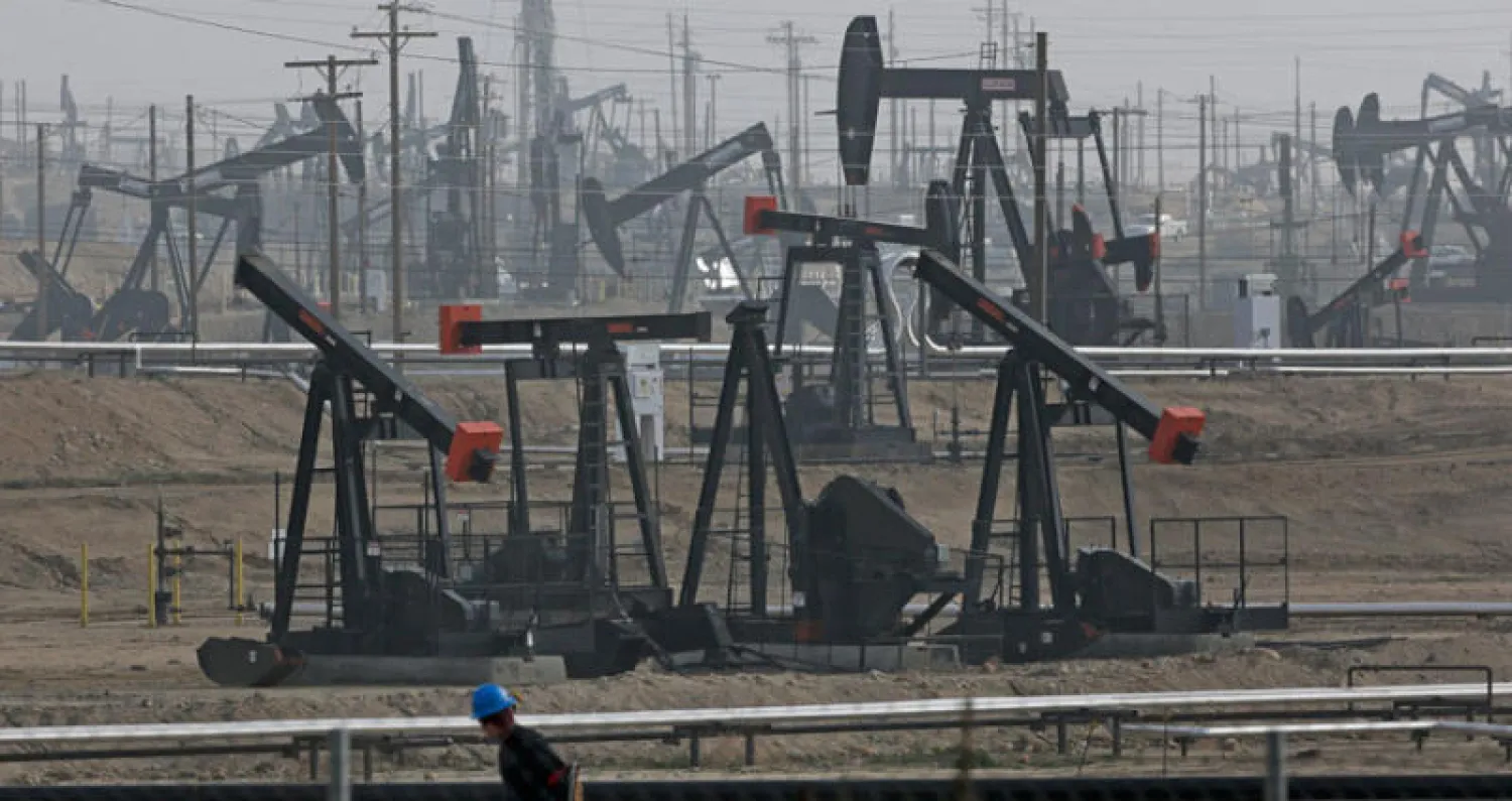 إنتاج قياسي لأميركا واستهلاك فائق للصين يحافظان على توازن أسواق النفط