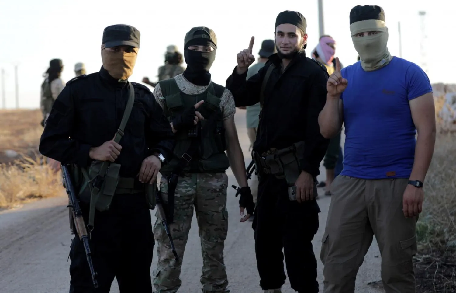 Members of Hayat Tahrir al-Sham are seen outside the villages of al-Foua and Kefraya, Syria July 18, 2018. (File Photo: Reuters)

