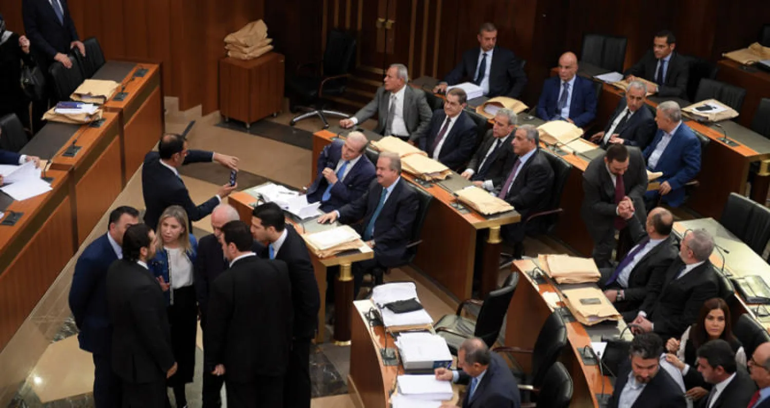 رئيس الحكومة المكلف سعد الحريري داخل قاعة مجلس النواب أمس (موقع المجلس)