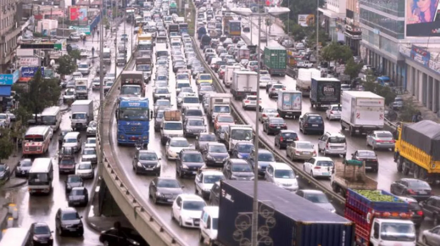 Traffic fills a highway in Beirut, Lebanon November 16, 2018. REUTERS/Mohamed Azakir