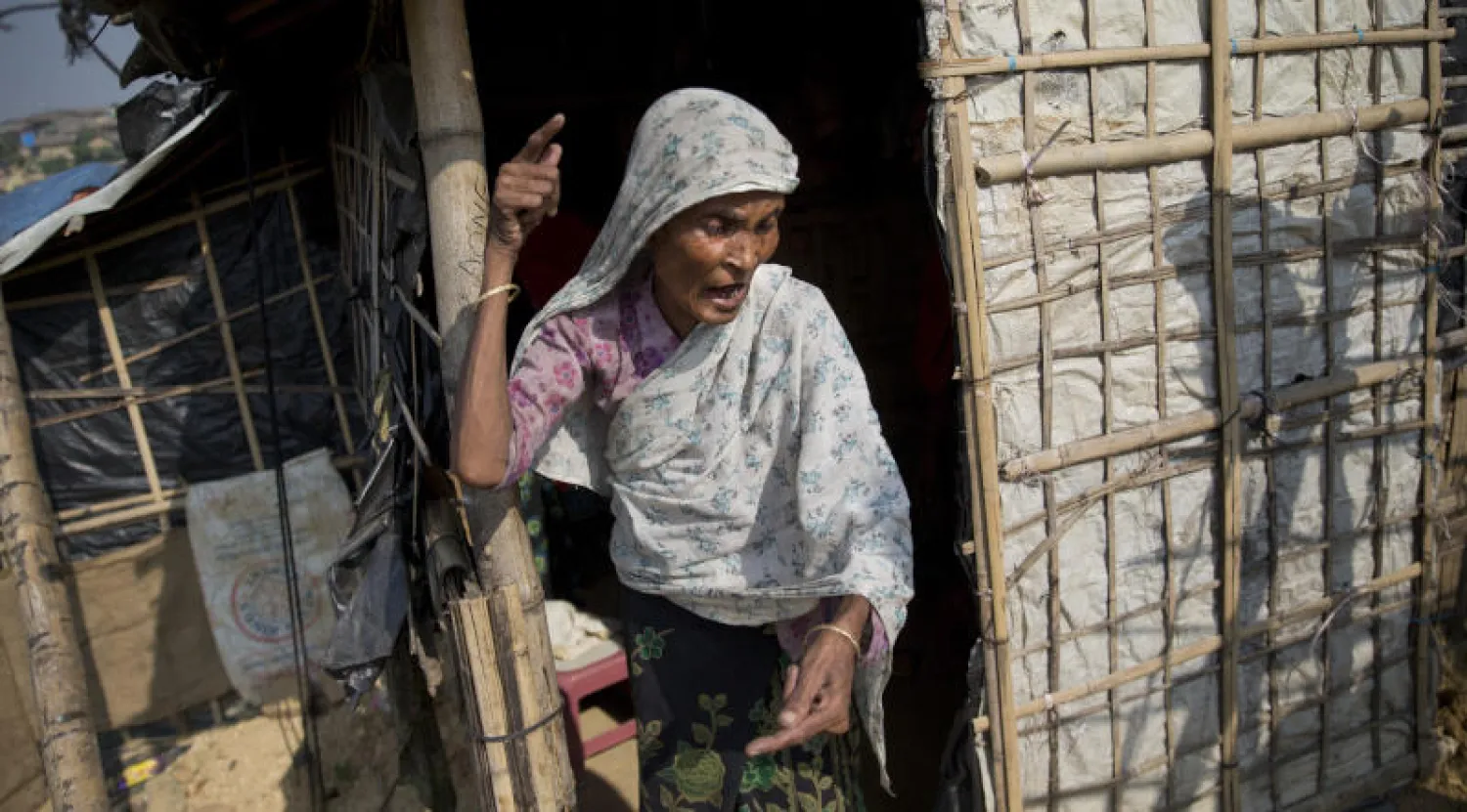 سيدة مسنّة من الروهينغا في مخيم ببنغلاديش (أ.ب)