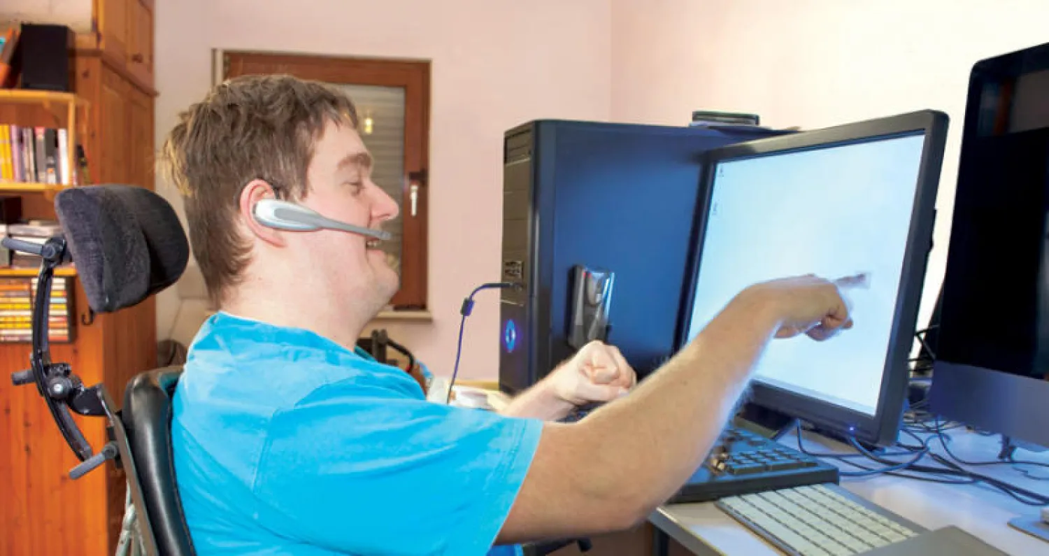 تقنية جديدة لمساعدة المعاقين على استخدام الكومبيوتر