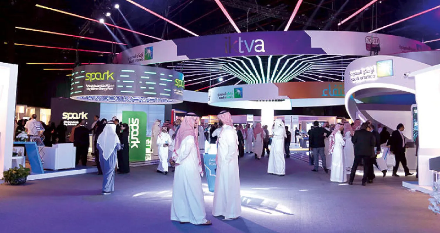 جانب من فعاليات معرض ومنتدى {اكتفاء} المقام في الدمام وتنظمه شركة {أرامكو السعودية} (تصوير: عمران حيدر)