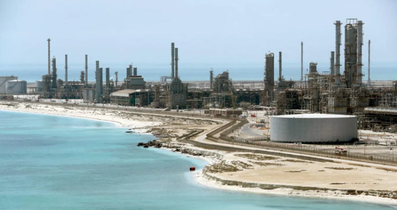 السعودية: لائحة التجارة بالمنتجات البترولية تشترط التقارير الشهرية... وتمنع خلط المنتجات