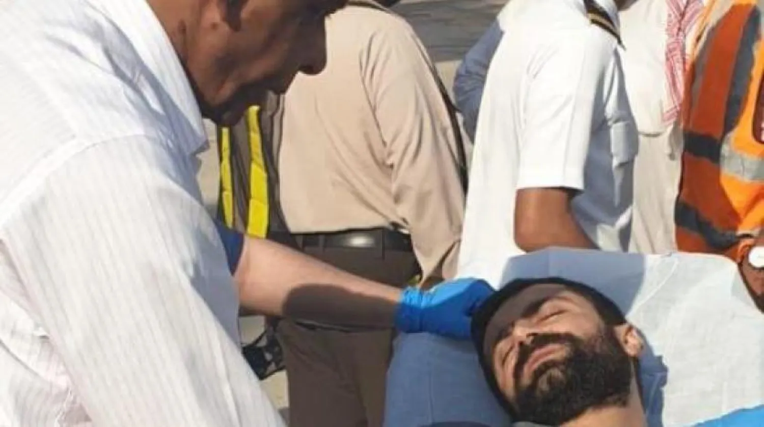 A Turkish sailor is rescued by Saudi border guards. (Asharq Al-Awsat)