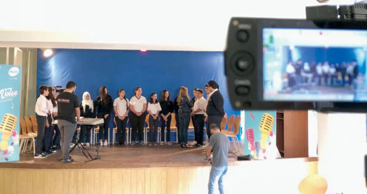 تلامذة من عمر 7 إلى 16 سنة يتدربون على الغناء تحت عنوان «وان فويس»