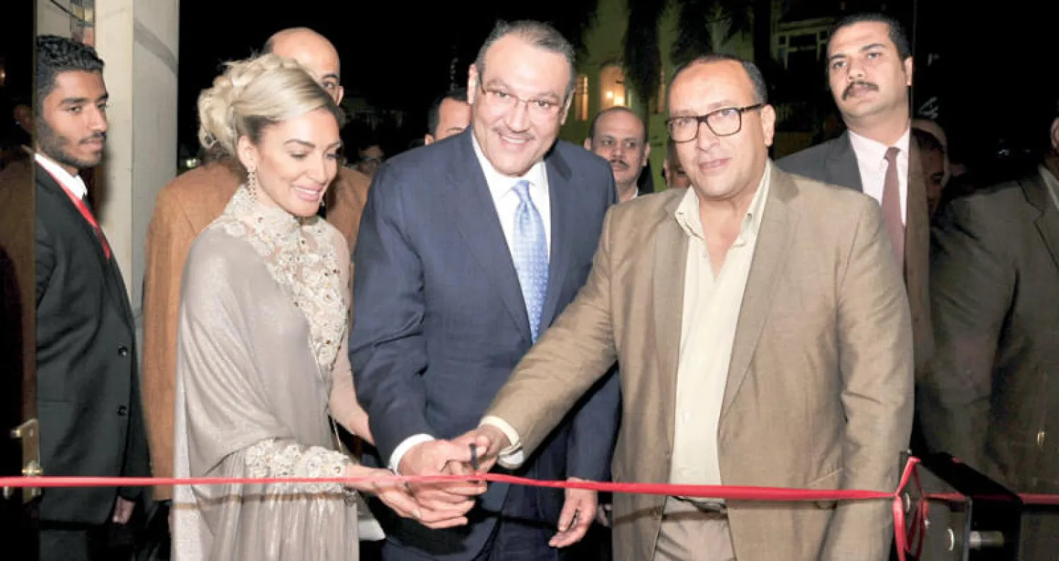 السفير السعودي في القاهرة خلال افتتاحه المعرض بدار الأوبرا أول من أمس