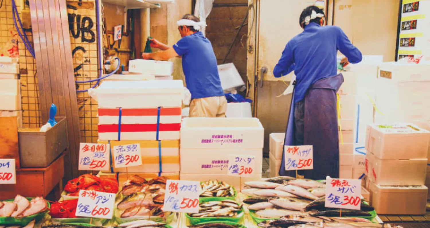 بلاد الشّمس تحتضن أكبر سوق للسمك في العالم