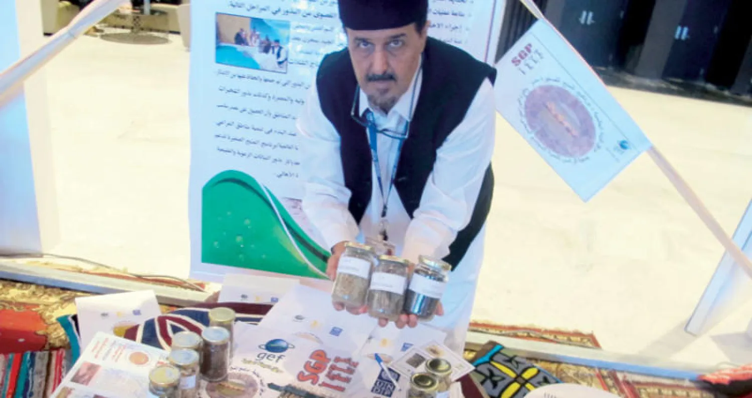 المهندس عبد الحميد إسرافيل يعرض نباتات  نادرة تمت استعادتها («الشرق الأوسط»)