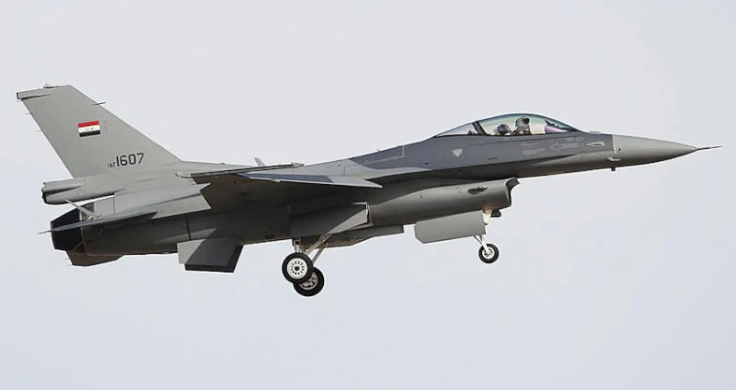 العراق يعلن تنفيذ ضربات جوية ضد «داعش» في هجين السورية