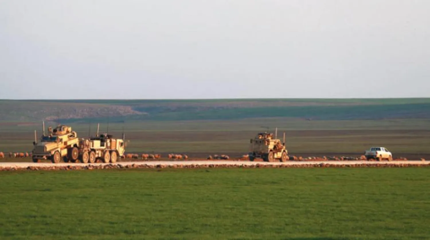 Suriye'nin kuzeydoğusundaki ABD ekipleri (AFP)