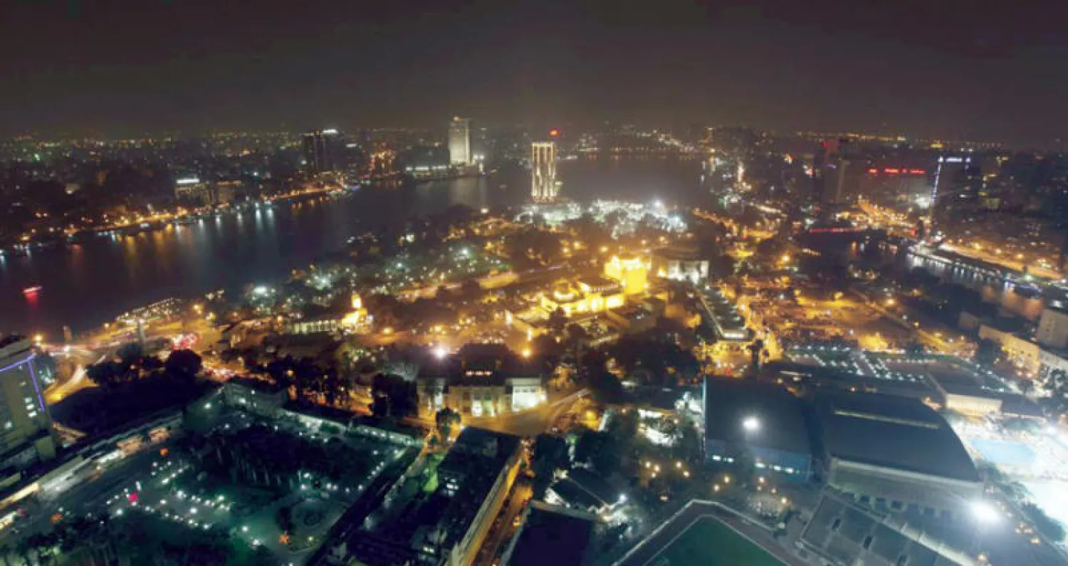 أشارت وثيقة للبنك الدولي إلى أن اتفاقه مع مصر استهدف خفض دعم الطاقة (رويترز)