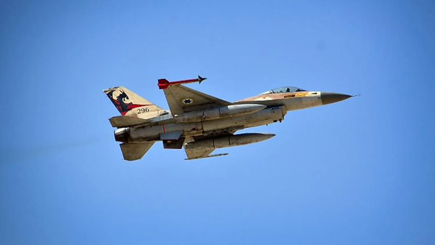 İsrail savaş uçakları Lübnan hava sahasını ihlal etti