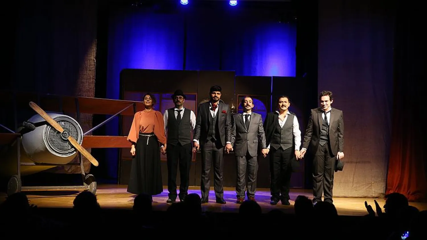 'Ben Vecihi Hürkuş' oyununun gala gösterimi yapıldı