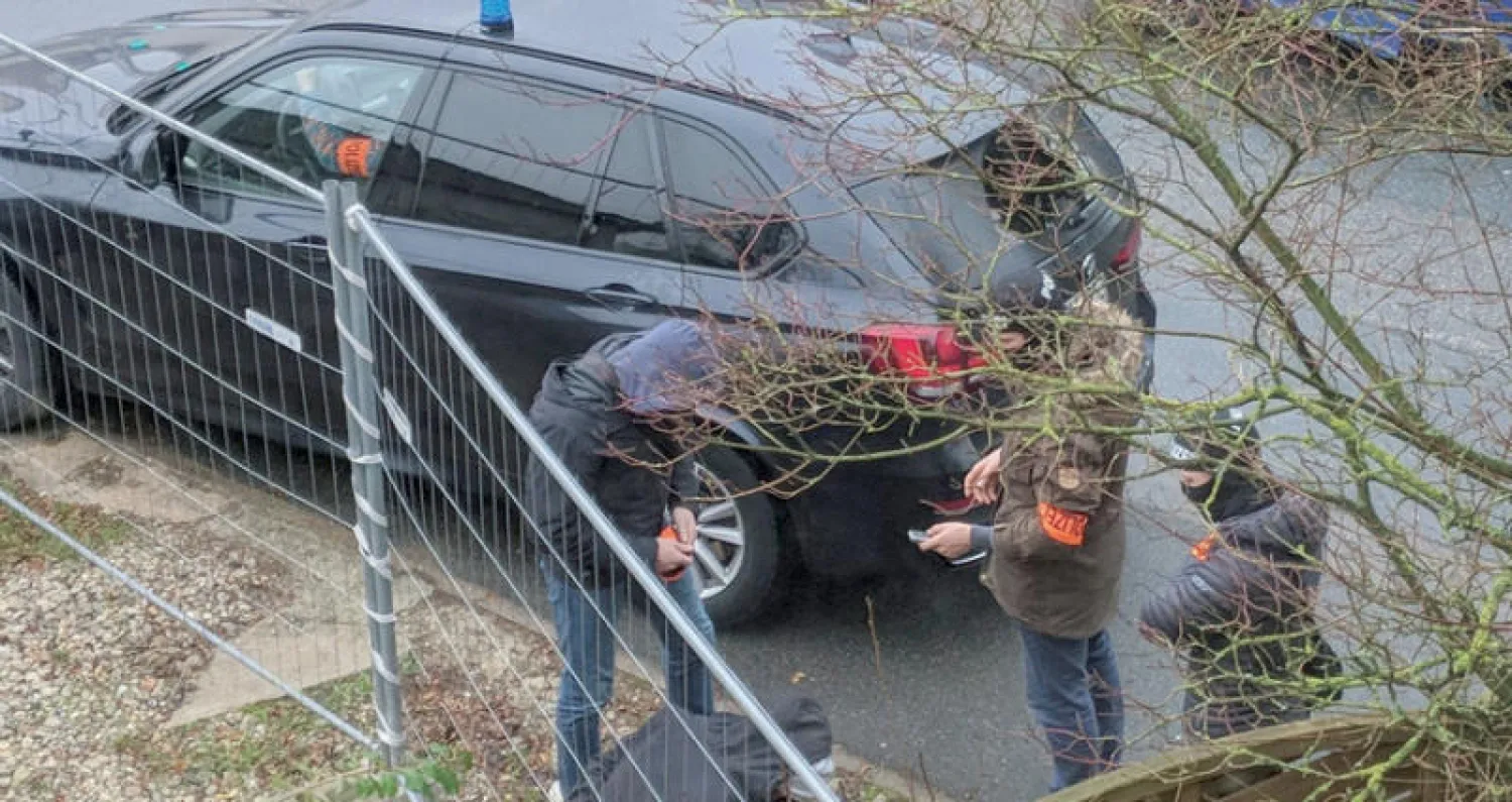 ضبط مشتبه به في مدينة ماينز الألمانية أمس على خلفية التحضير لهجمات إرهابية (إ.ب.أ)