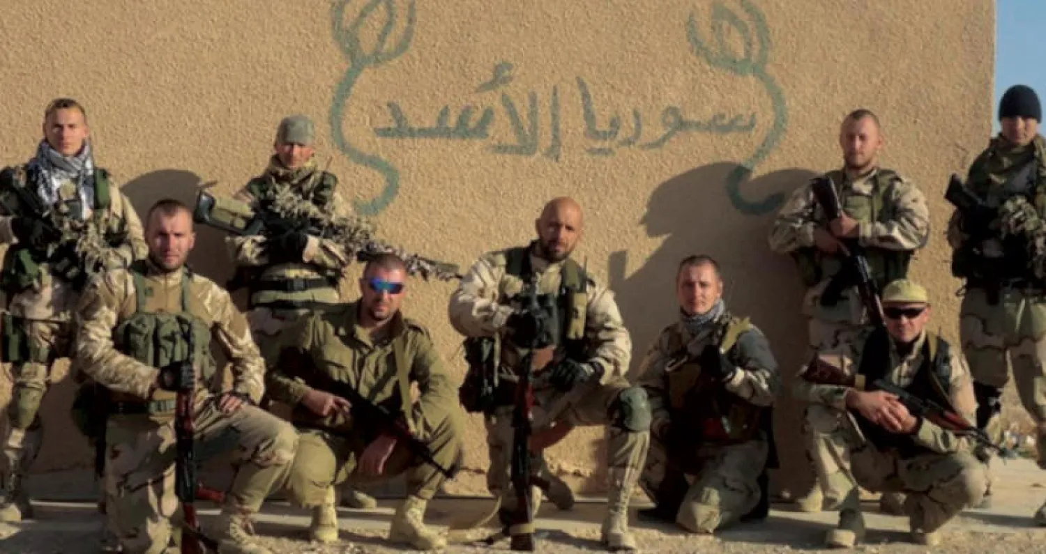 صورة نشرها موقع روسي لعناصر من {جيش فاغنر} في دير الزور