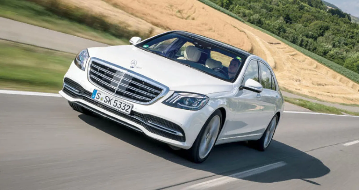 مرسيدس إس كلاس تكتسب قيادة شبه ذاتية في طراز 2020